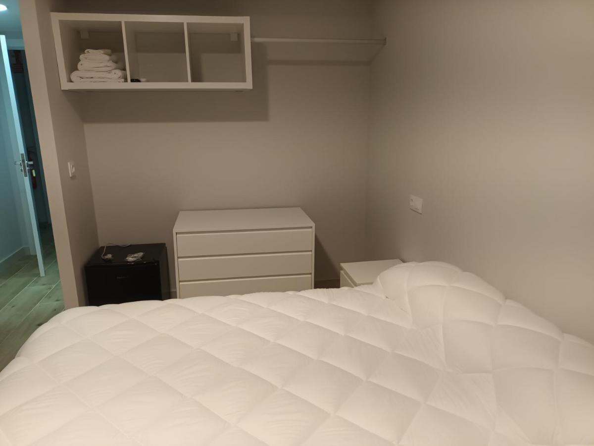 Hostal Cerro Del Castillo フミーリャ エクステリア 写真